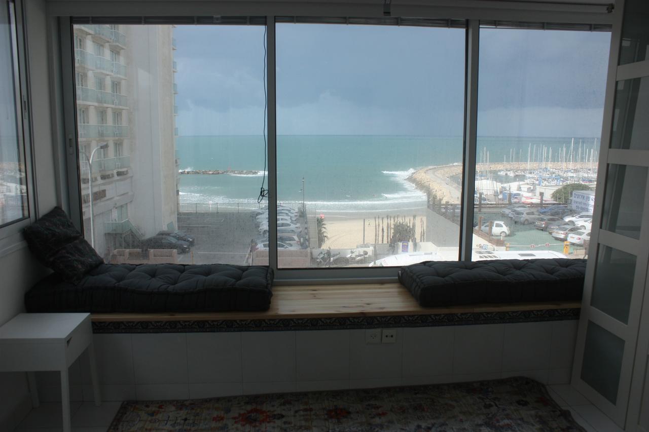 Tlv Suites On The Beach Tel Aviv Exterior photo