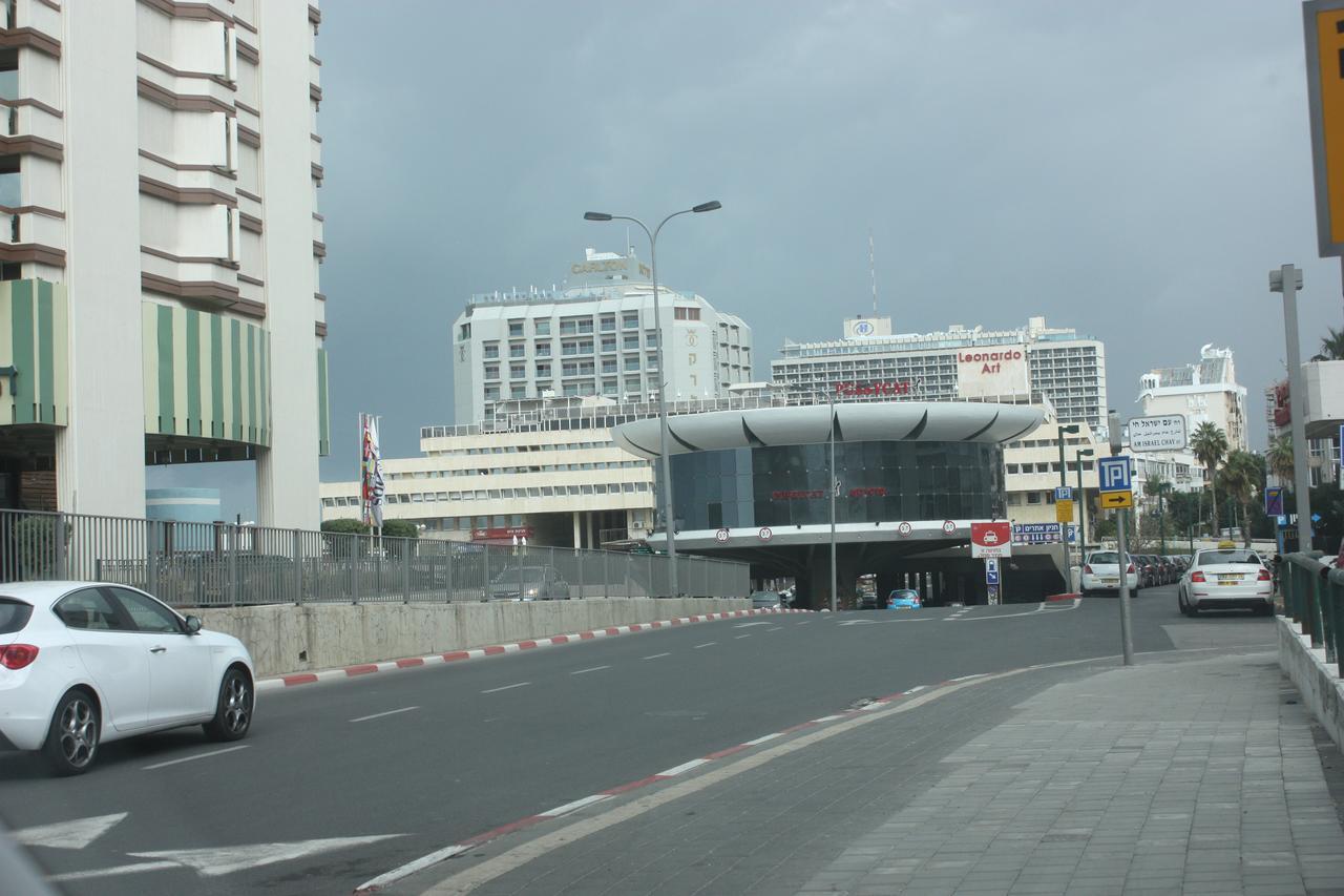 Tlv Suites On The Beach Tel Aviv Exterior photo